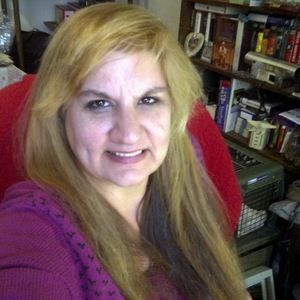 Meet your Posher, Denise